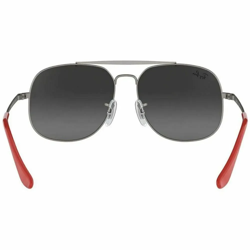 Ray Ban Aviator Sunglasses W/Grey Silver Lens